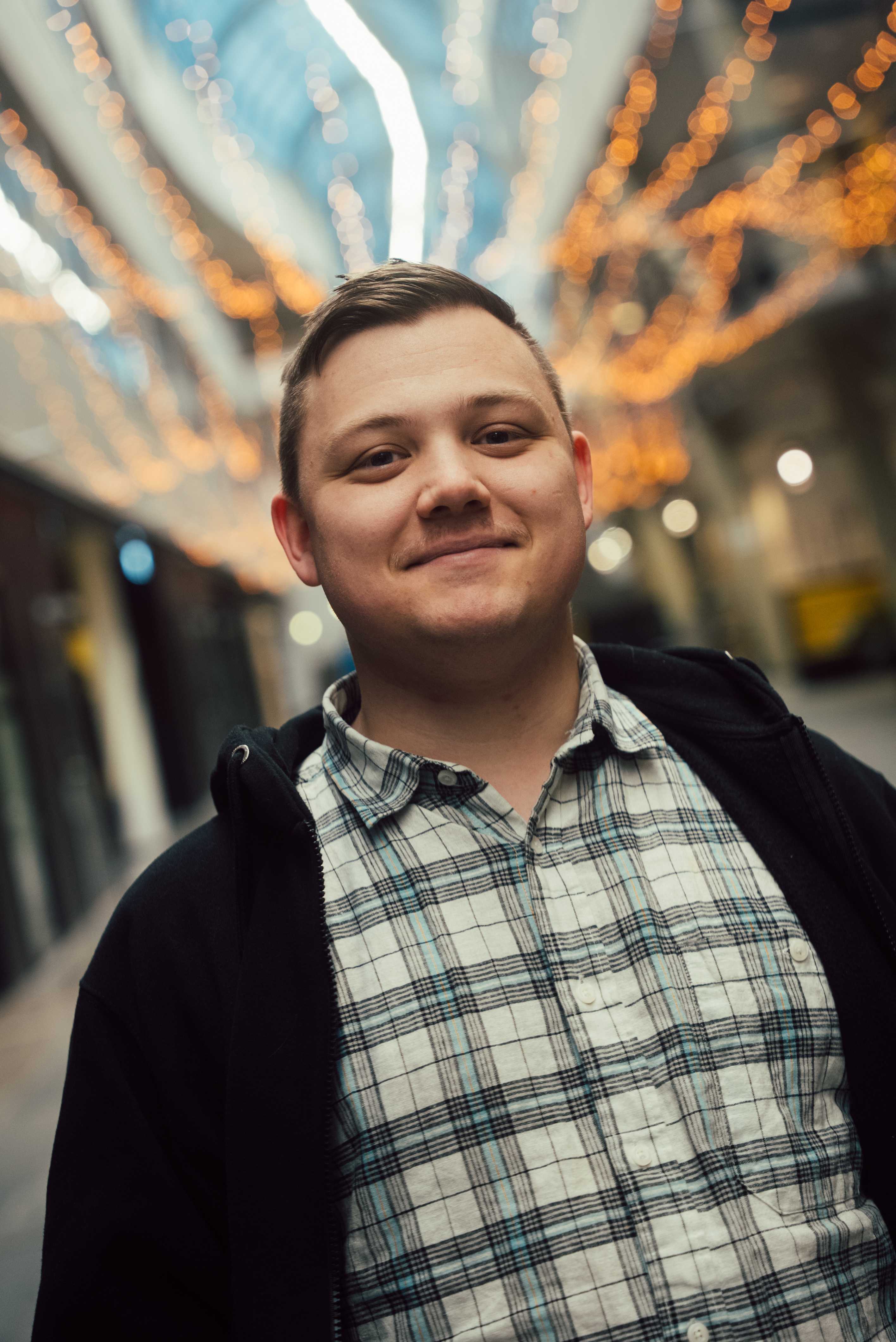 Chris Headshot